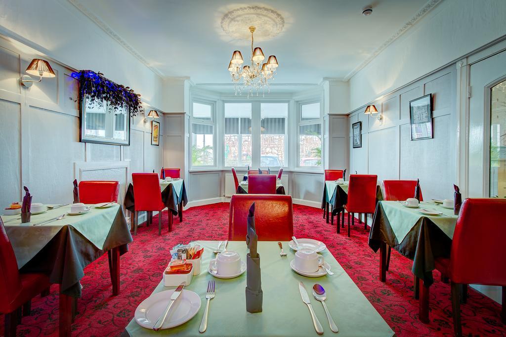Windsor Park Hotel Блэкпул Экстерьер фото